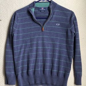 Vineyard vines sweatshirt